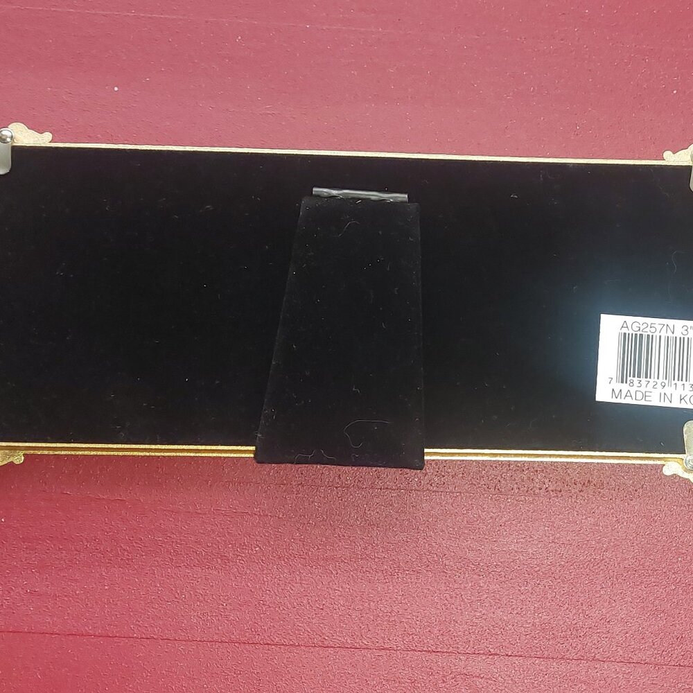 Decorative Photo Frame - Picture 3 of 3